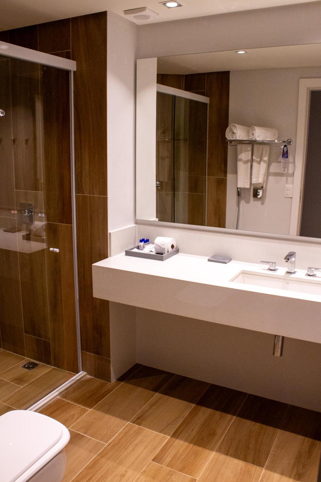 Hotel Senac Ilha Do Boi 维多利亚 外观 照片 Bathroom