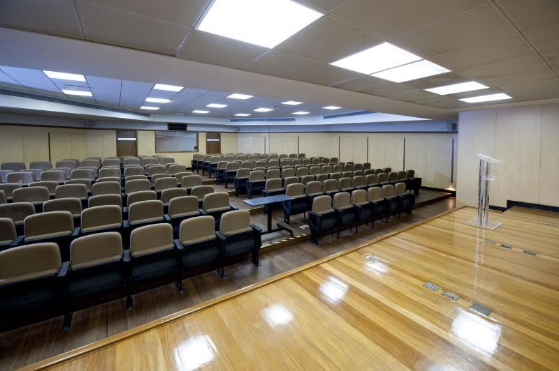 Hotel Senac Ilha Do Boi 维多利亚 外观 照片 The auditorium at the National Judicial College